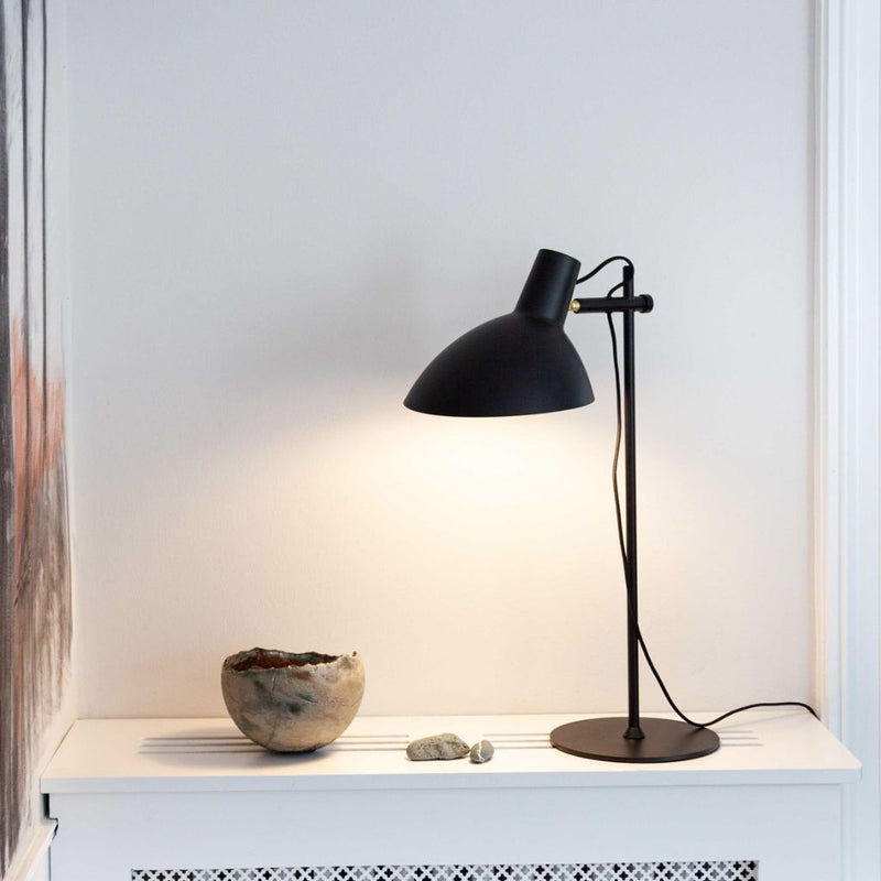 Metropole Table Lamp in Black